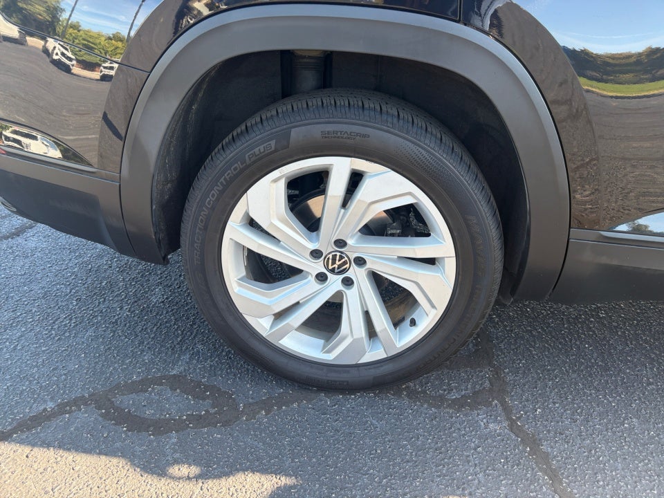 2022 Volkswagen Atlas 3.6L V6 SE w/Technology