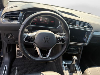 2023 Volkswagen Tiguan SE R-Line Black