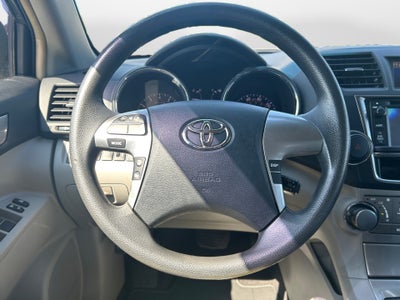2013 Toyota Highlander Plus
