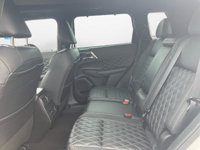 2023 Mitsubishi Outlander SEL