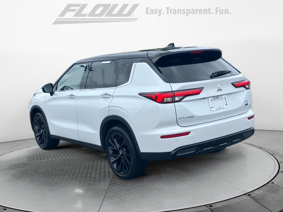 2023 Mitsubishi Outlander SEL