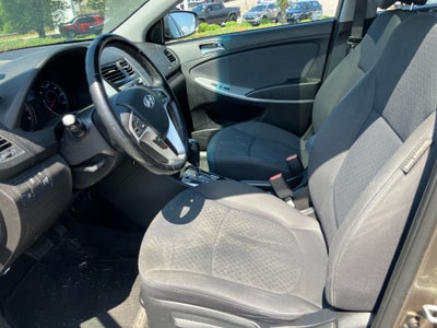 2014 Hyundai Accent SE