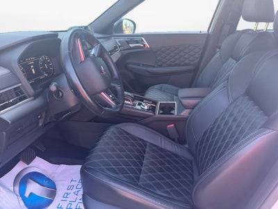 2023 Mitsubishi Outlander SEL