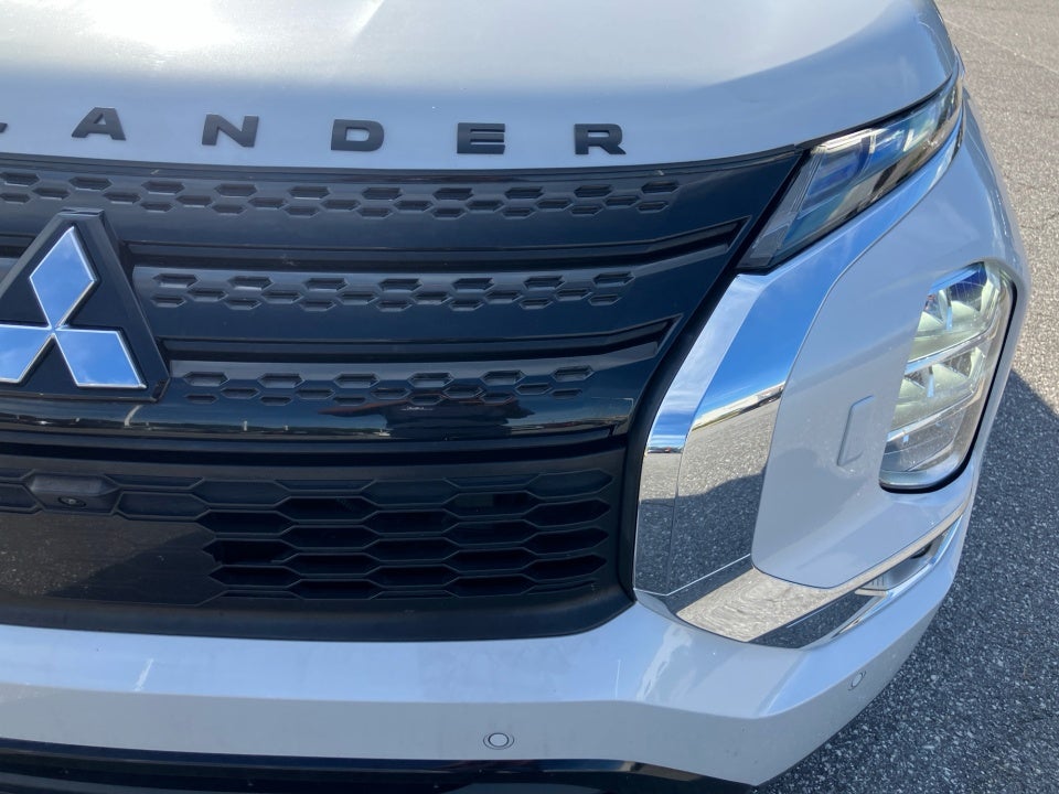 2023 Mitsubishi Outlander SEL