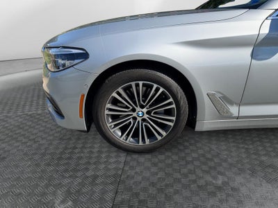 2017 BMW 540i 540i