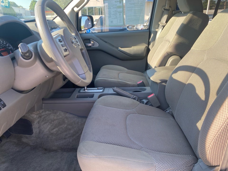 2014 Nissan Frontier SV