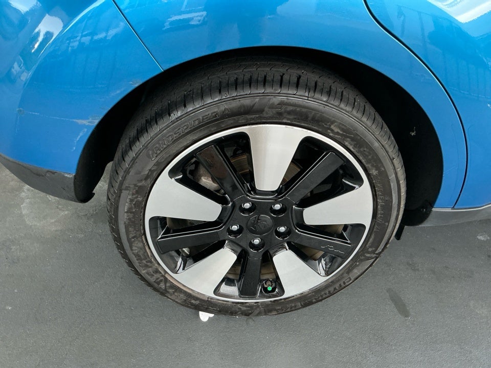 2019 Kia Soul +