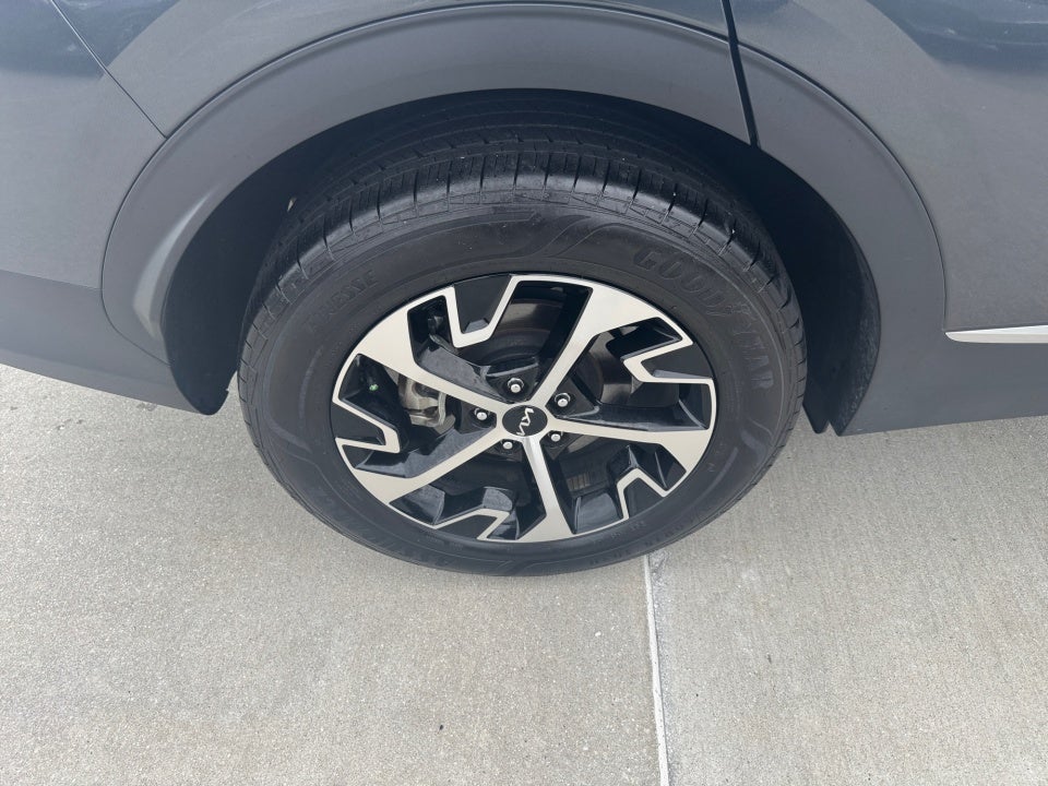 2025 Kia Sportage EX