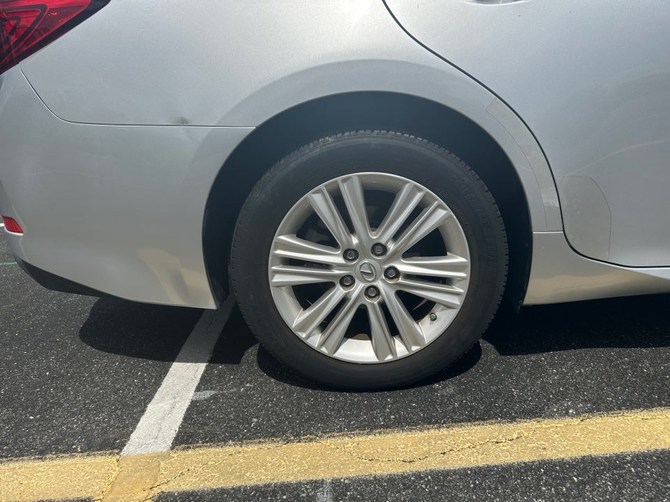 2014 Lexus ES 350 4dr Sdn