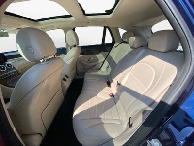2021 Mercedes-Benz GLC 300 GLC 300