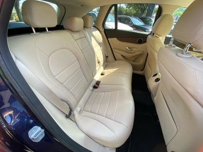 2021 Mercedes-Benz GLC 300 GLC 300