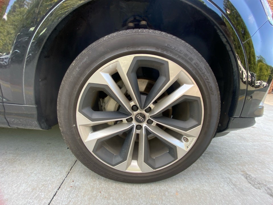 2024 Audi Q7 Premium Plus