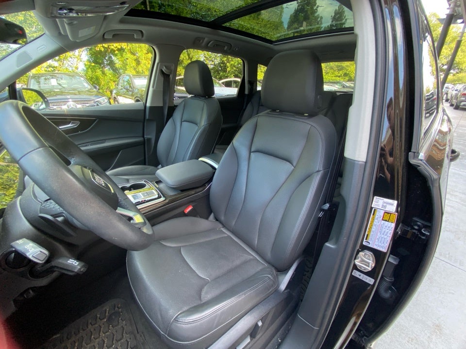 2024 Audi Q7 Premium Plus