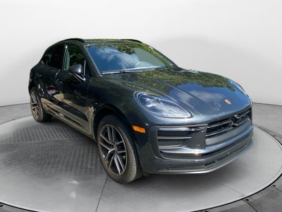2025 Porsche Macan T