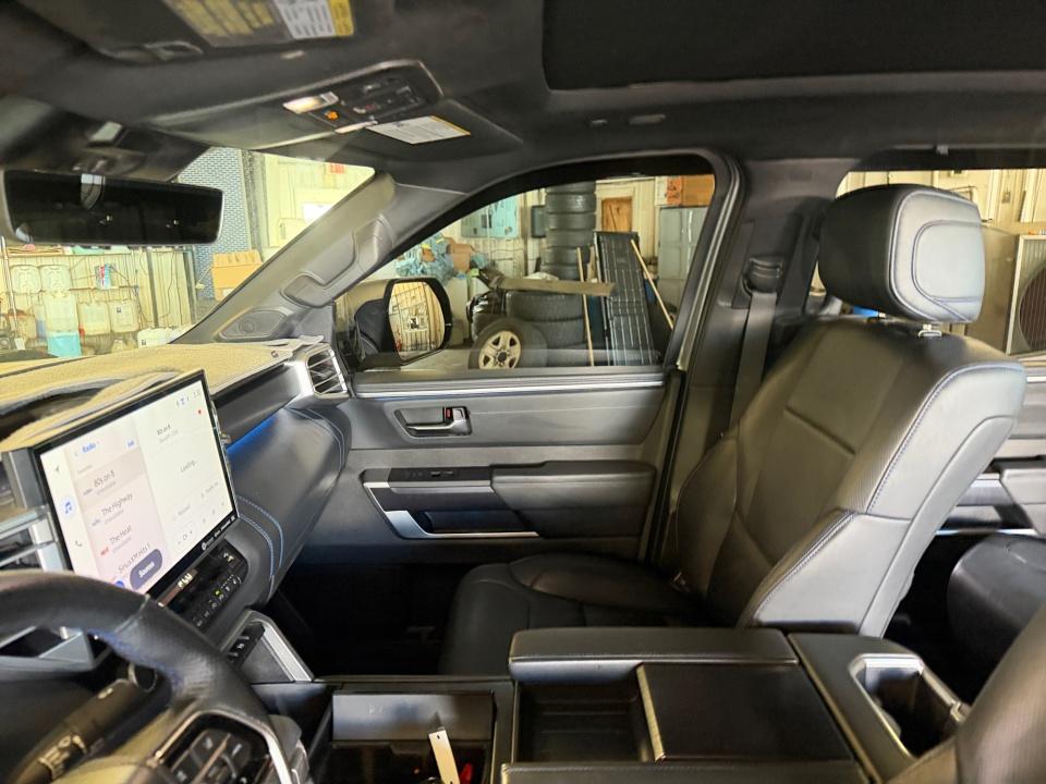 2023 Toyota Tundra i-FORCE MAX Platinum Hybrid