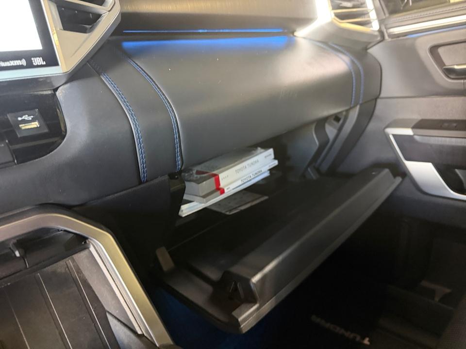 2023 Toyota Tundra i-FORCE MAX Platinum Hybrid