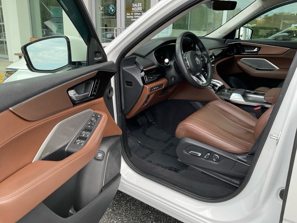 2022 Acura MDX w/Technology Package
