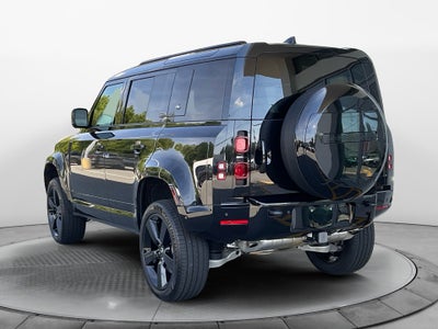 2024 Land Rover Defender X-Dynamic SE