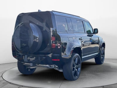 2024 Land Rover Defender X-Dynamic SE