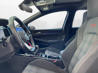 2023 Volkswagen Golf GTI SE