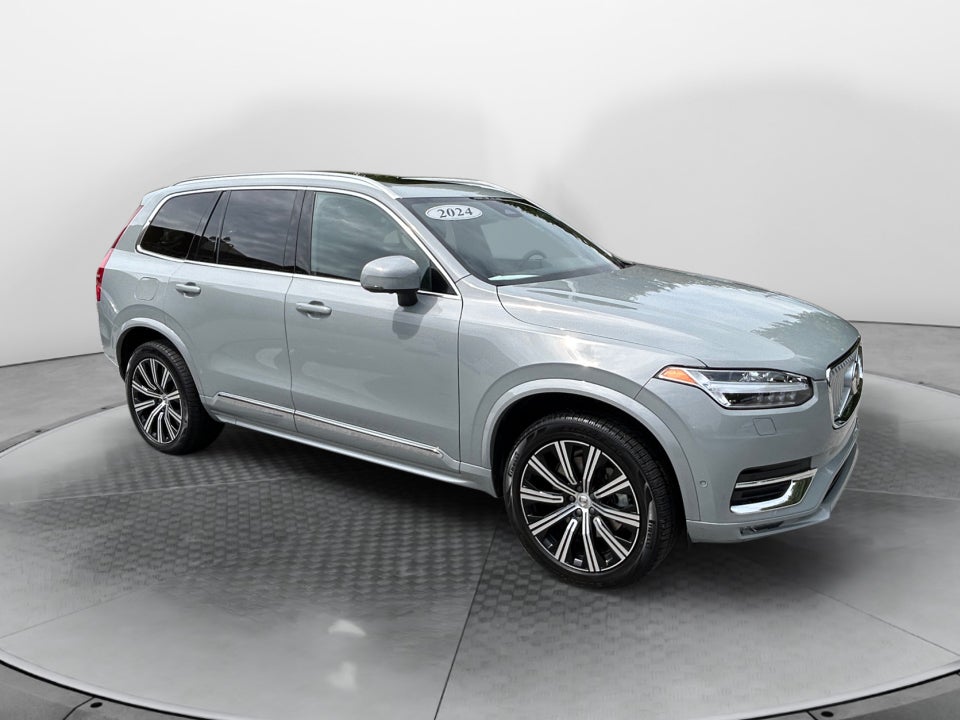 2024 Volvo XC90 Plus Bright Theme