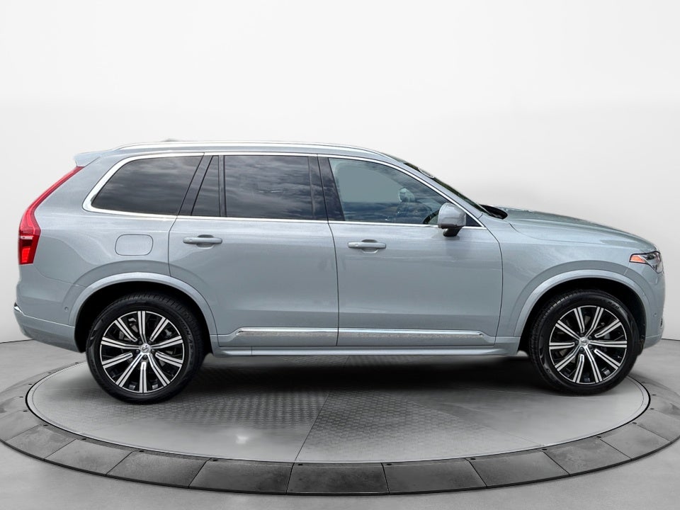 2024 Volvo XC90 Plus Bright Theme