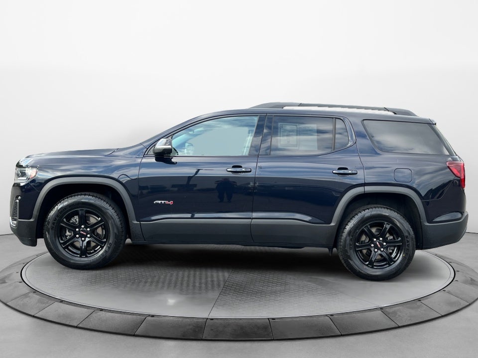 2022 GMC Acadia AT4