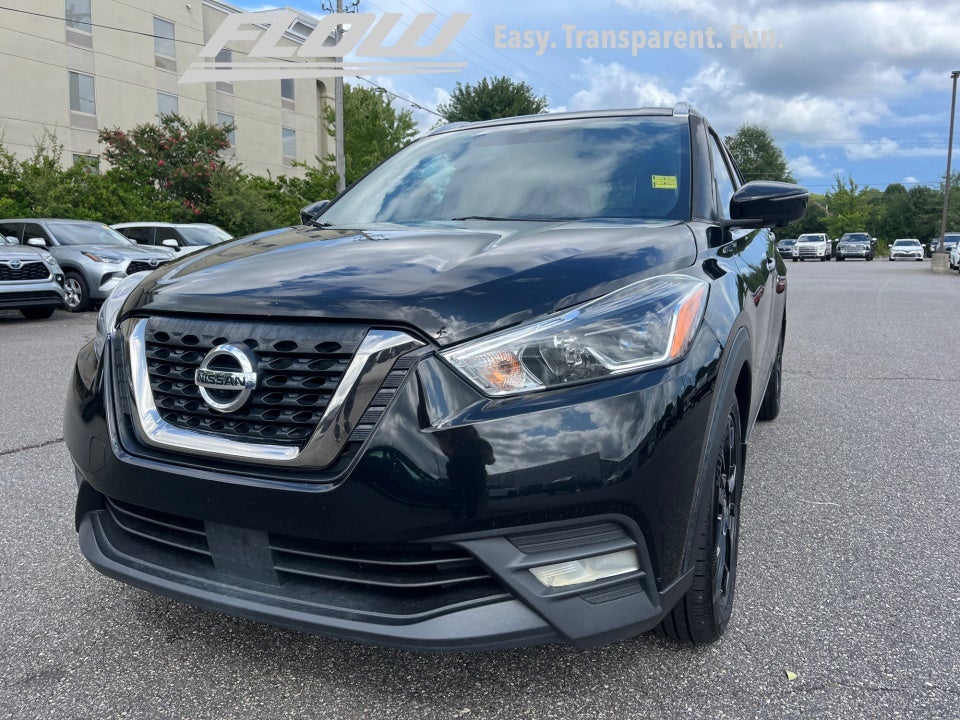 2020 Nissan Kicks SR