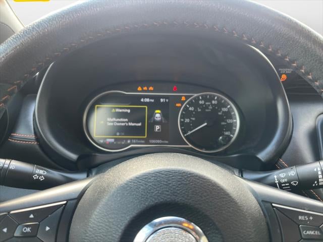 2020 Nissan Kicks SR