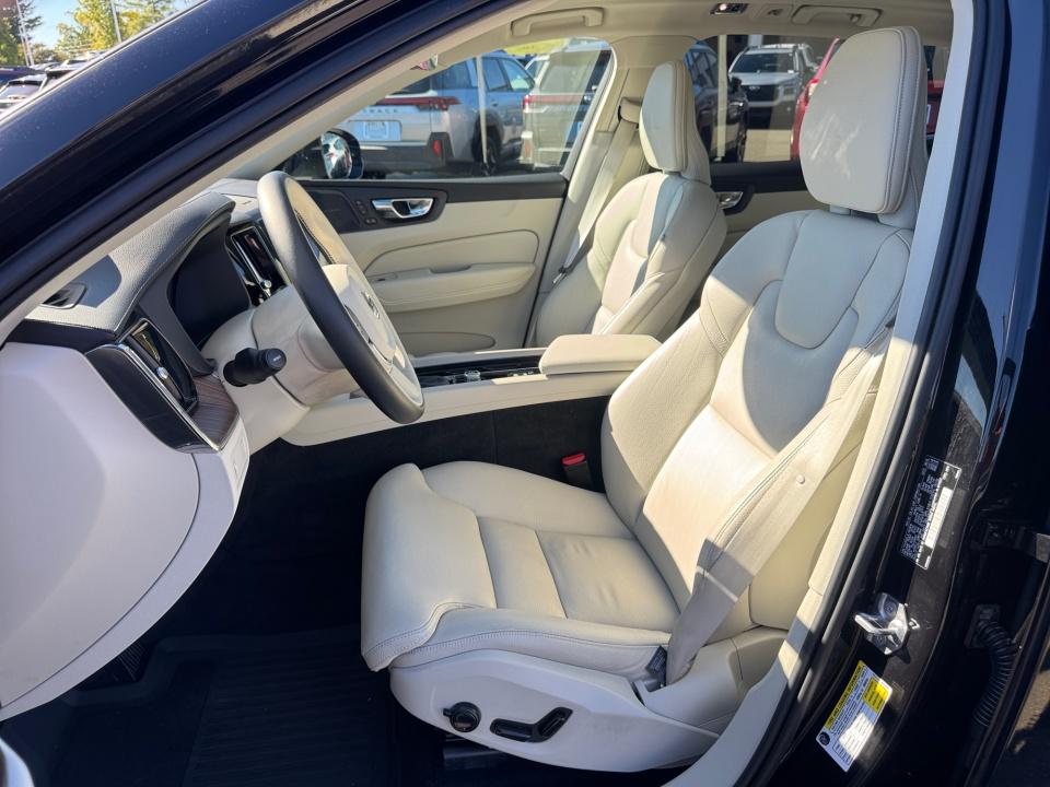 2020 Volvo XC60 Inscription