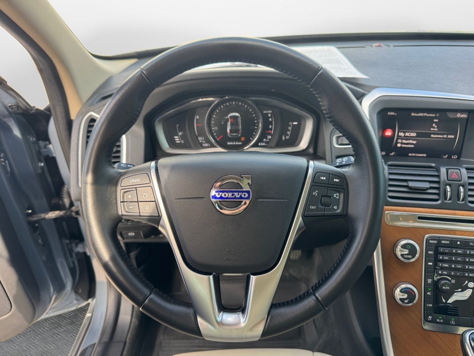 2017 Volvo XC60 Inscription
