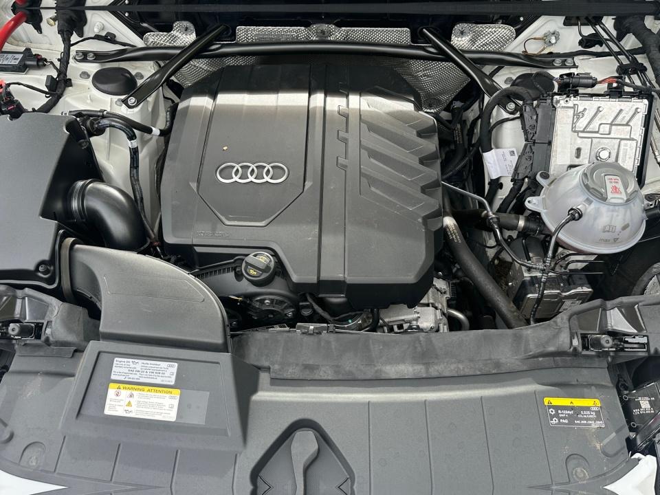 2024 Audi Q5 S line Premium
