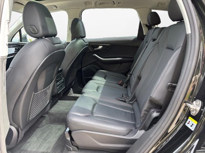 2023 Audi Q7 Premium Plus 55 TFSI quattro Tiptronic