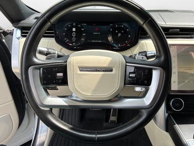 2022 Land Rover New Range Rover SE