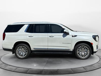 2022 GMC Yukon SLT