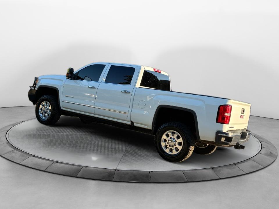 2015 GMC Sierra 2500HD SLT