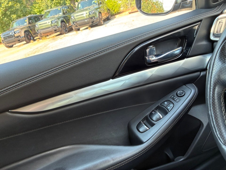 2020 Nissan Maxima SL