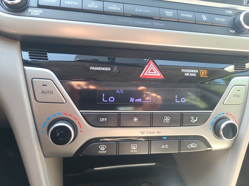 2017 Hyundai Elantra Limited