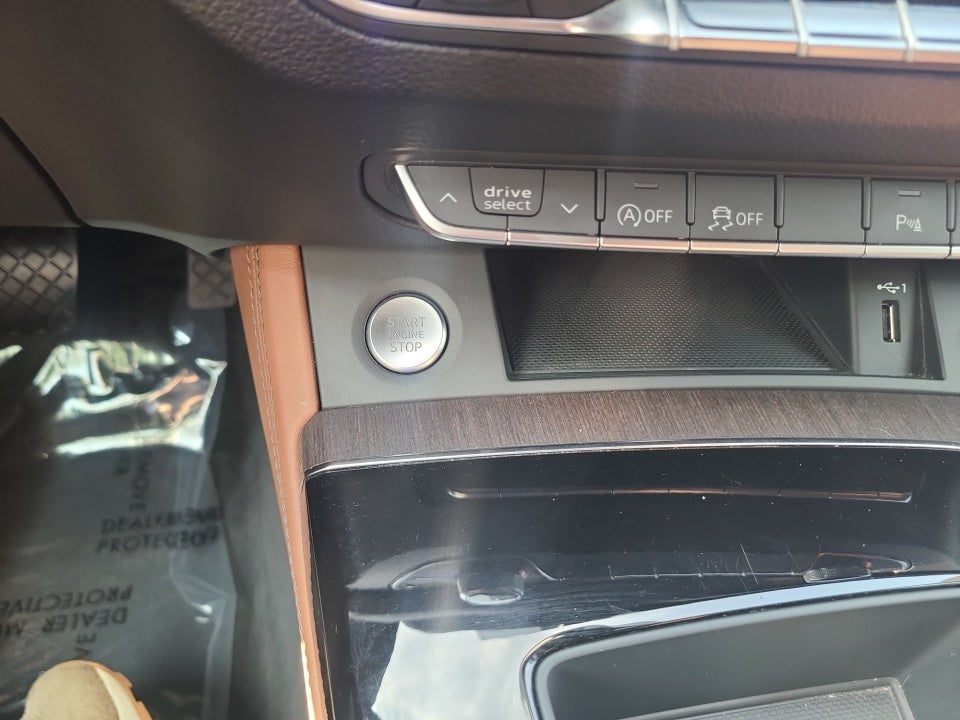 2023 Audi Q5 S line Premium Plus