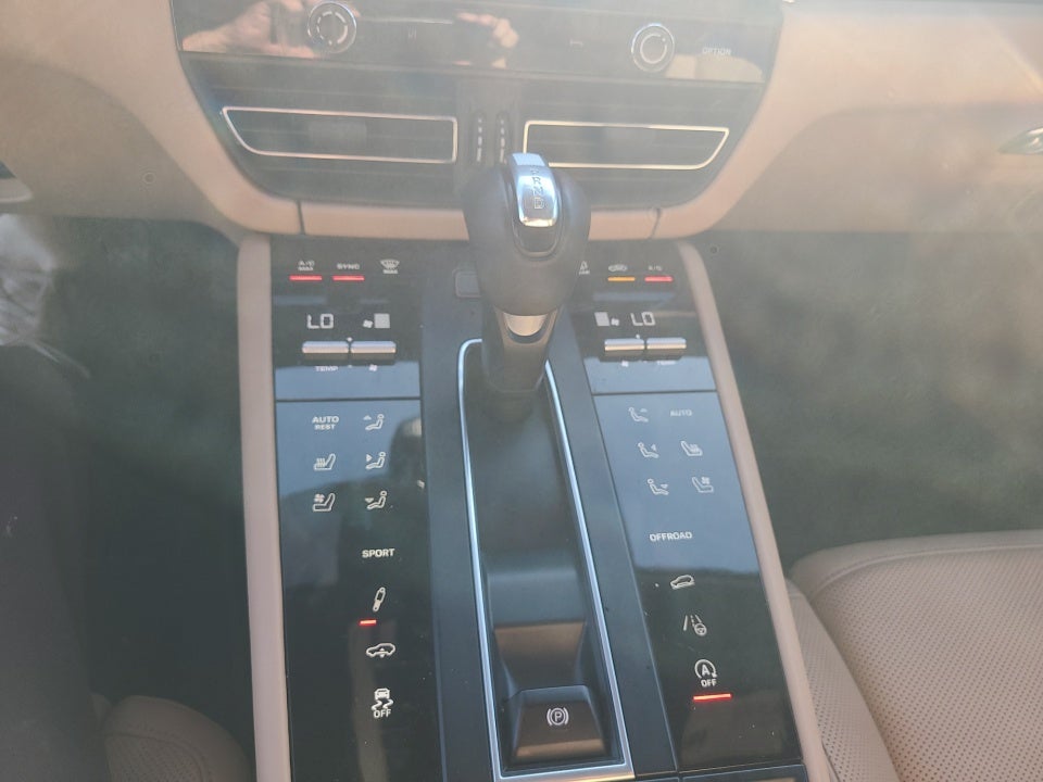 2022 Porsche Macan S