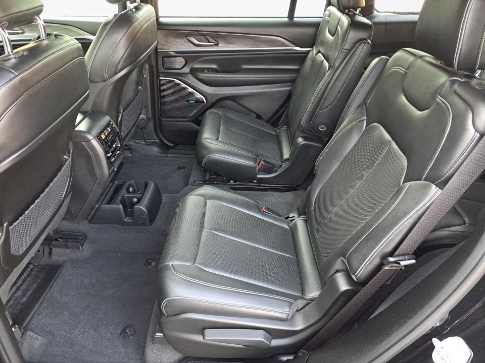 2022 Jeep Grand Cherokee L Overland 4x4