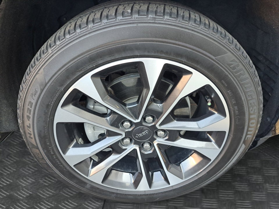 2022 Jeep Grand Cherokee L Overland 4x4