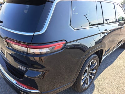 2022 Jeep Grand Cherokee L Overland 4x4