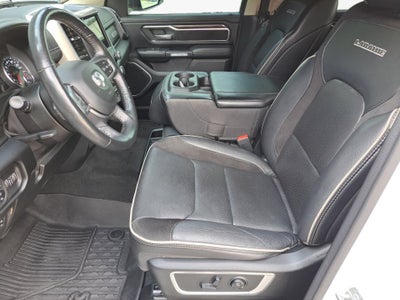 2020 RAM 1500 Laramie Crew Cab 4x4 5'7" Box