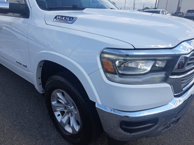 2020 RAM 1500 Laramie Crew Cab 4x4 5'7" Box