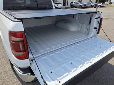 2020 RAM 1500 Laramie Crew Cab 4x4 5'7" Box