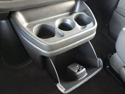 2024 Chevrolet Express Passenger 3500 1LT