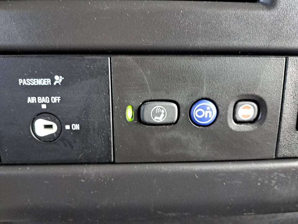 2024 Chevrolet Express Passenger 3500 1LT