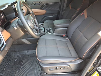 2024 GMC Canyon AT4