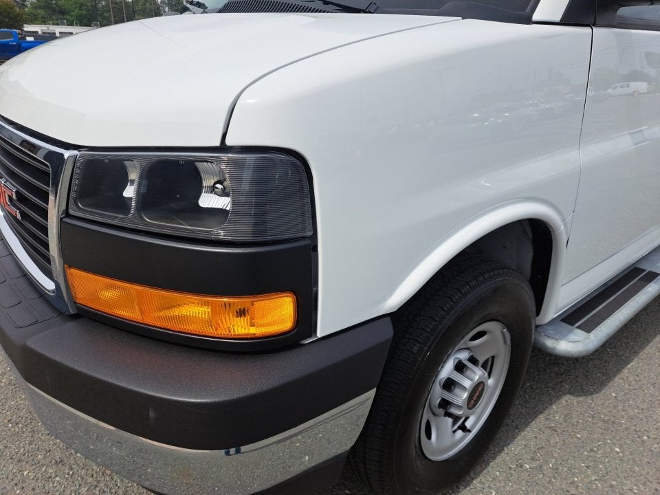 2025 GMC Savana Cargo Work Van